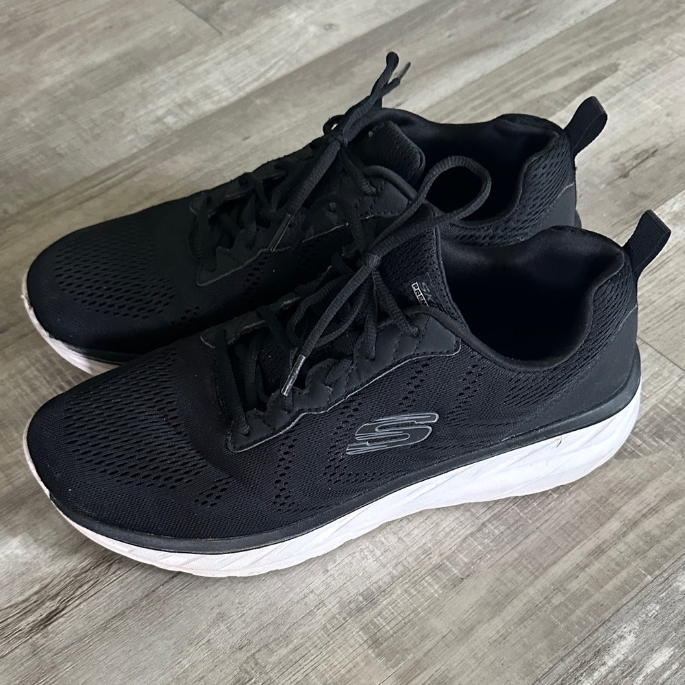 SALE! Skechers Men's Black and White Sneakers